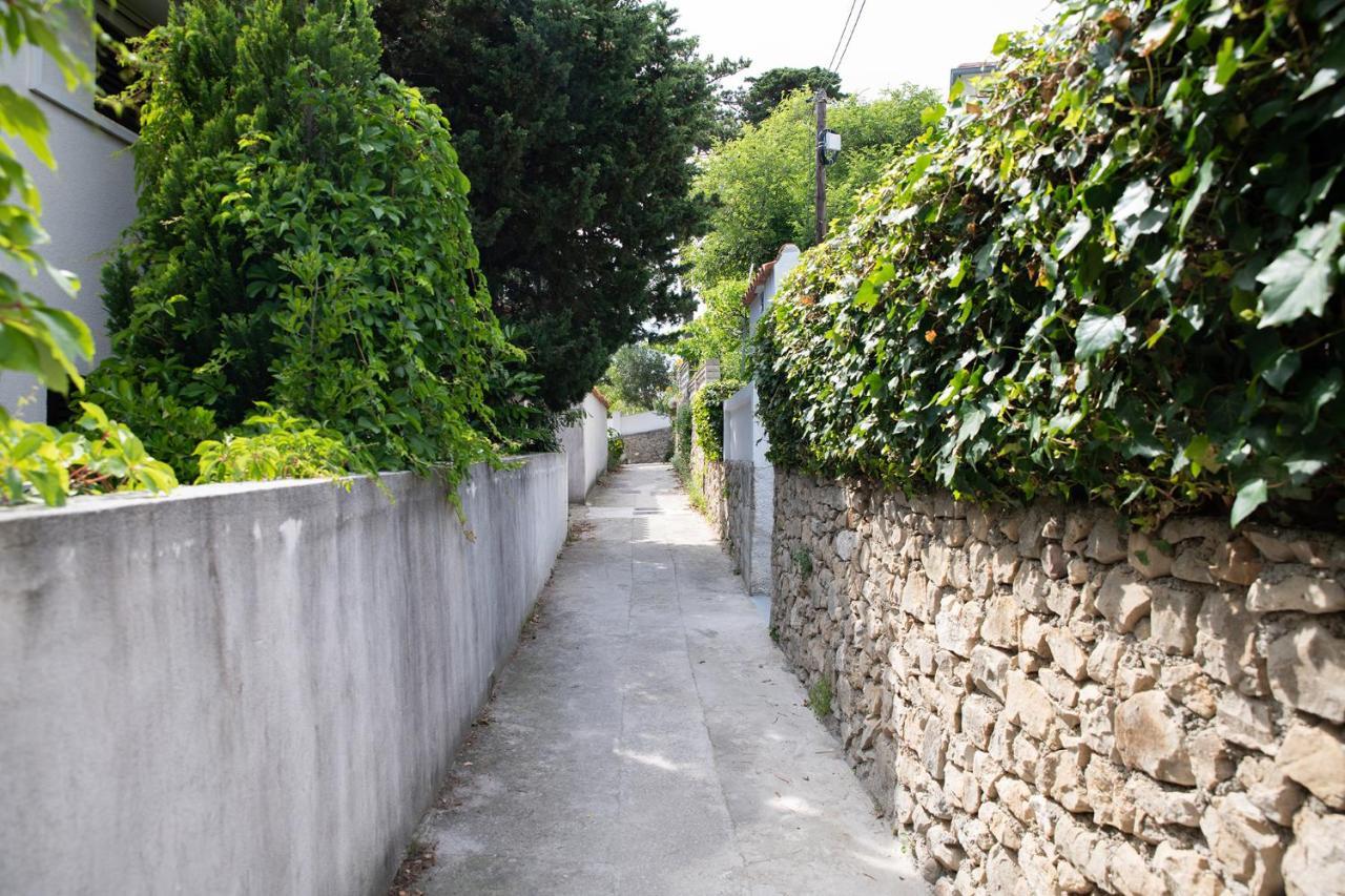 Apartmani Vrtodusic Banjol 外观 照片