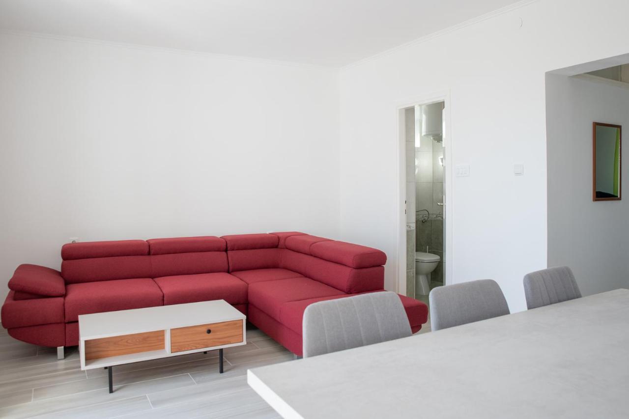 Apartmani Vrtodusic Banjol 外观 照片