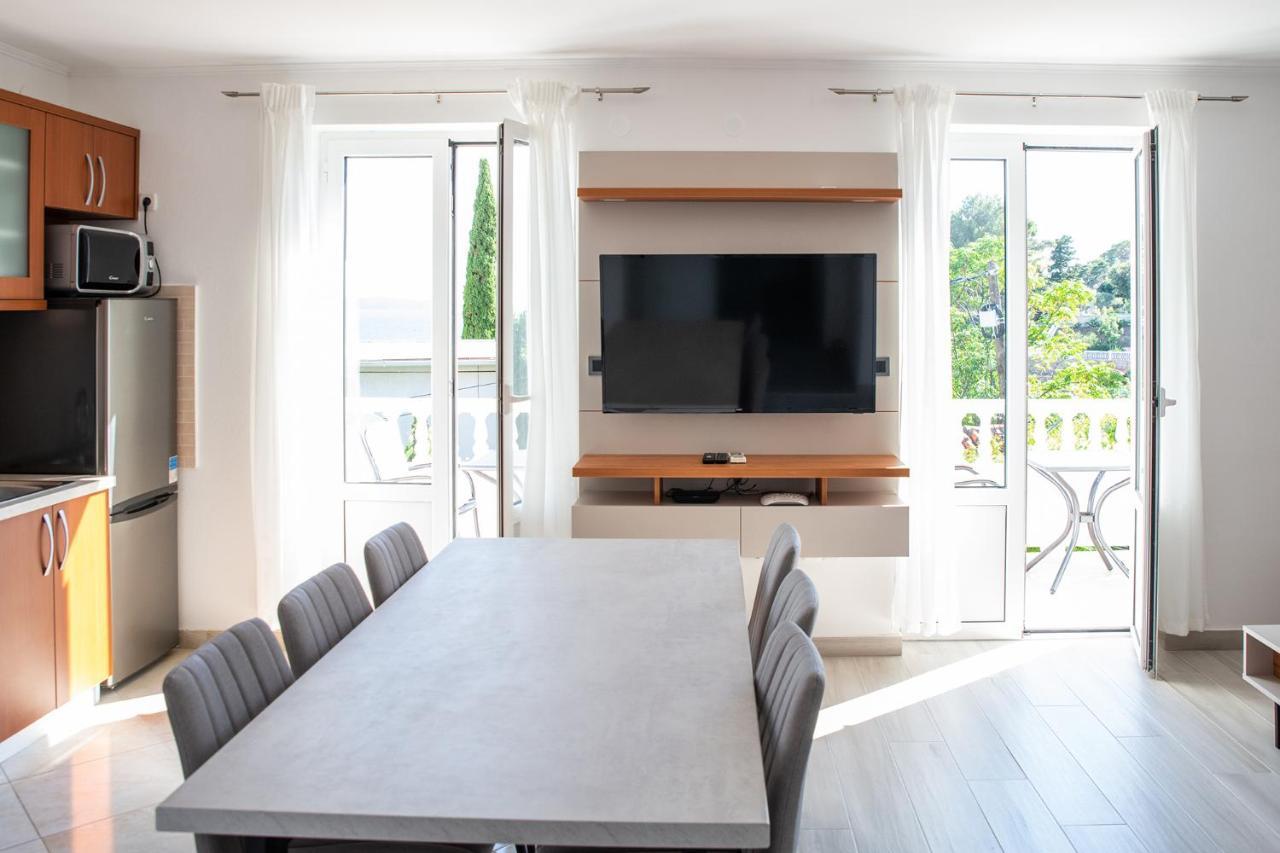 Apartmani Vrtodusic Banjol 外观 照片