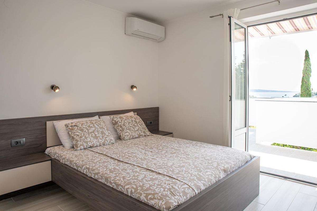 Apartmani Vrtodusic Banjol 外观 照片